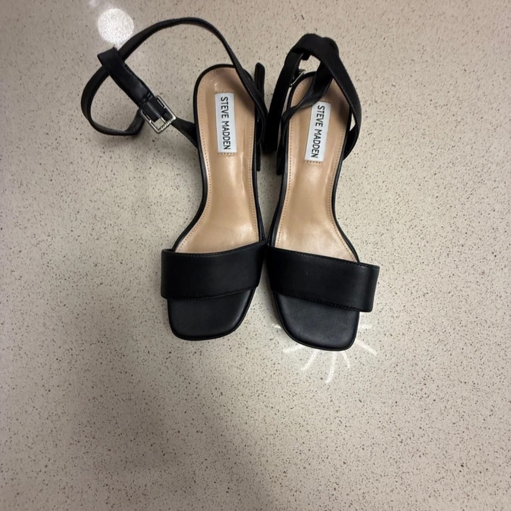 Steve Madden Elegant Black Heels